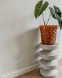 Kick side table Nio - Ochre yellow