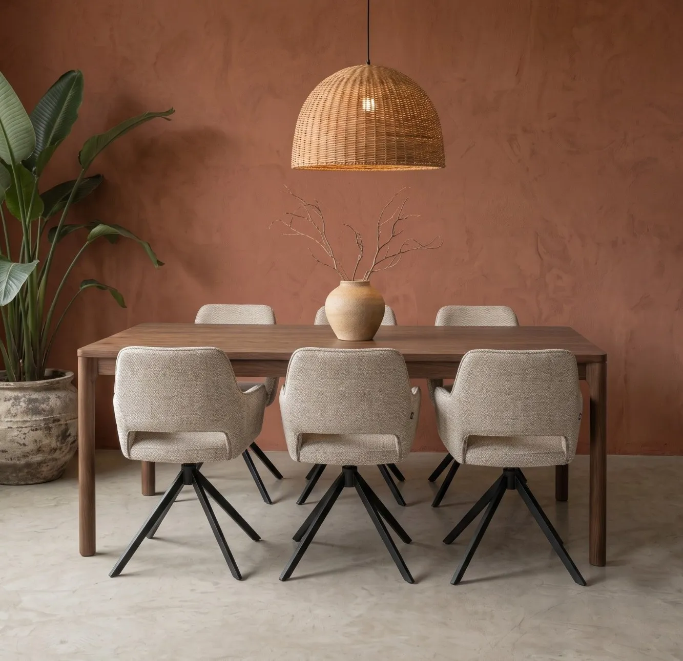 Pax swivel chairs at a wooden dining table